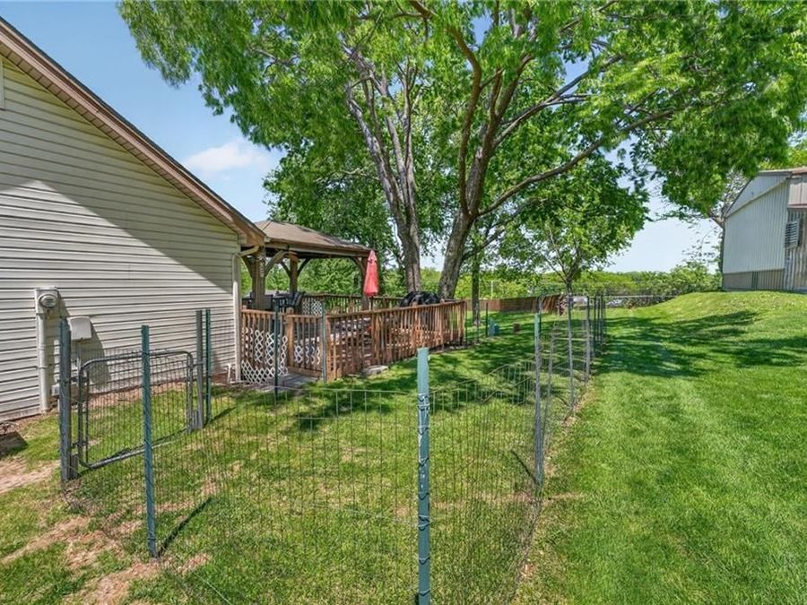 Property Image 38