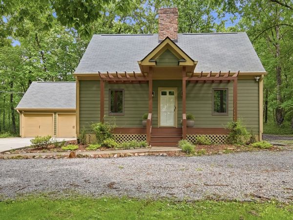 2604 Stewart Road, Signal Mountain, TN 37377
