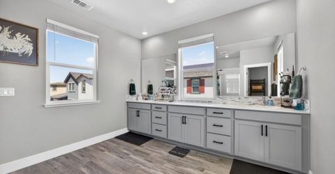 8247 Blue Coral Ave, Elk Grove, CA 95757 Photo
