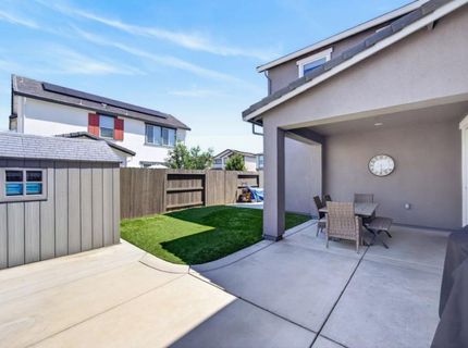 8247 Blue Coral Ave, Elk Grove, CA 95757 Photo
