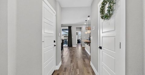 8247 Blue Coral Ave, Elk Grove, CA 95757 Photo
