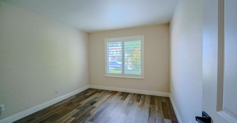 591 Rivergate Way, Sacramento, CA 95831 Photo