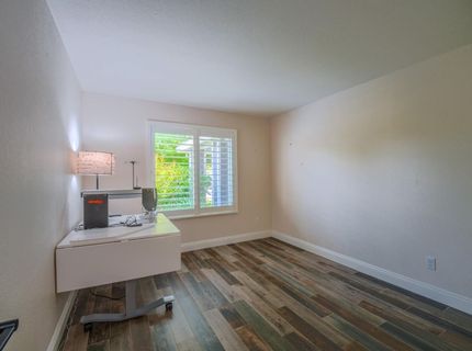 591 Rivergate Way, Sacramento, CA 95831 Photo