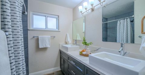 591 Rivergate Way, Sacramento, CA 95831 Photo