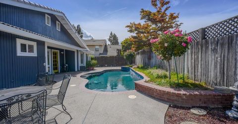 591 Rivergate Way, Sacramento, CA 95831 Photo