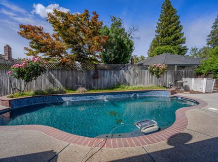 591 Rivergate Way, Sacramento, CA 95831 Photo