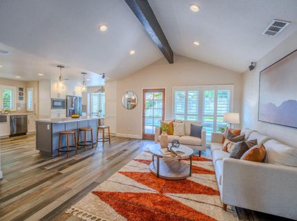591 Rivergate Way, Sacramento, CA 95831 Photo