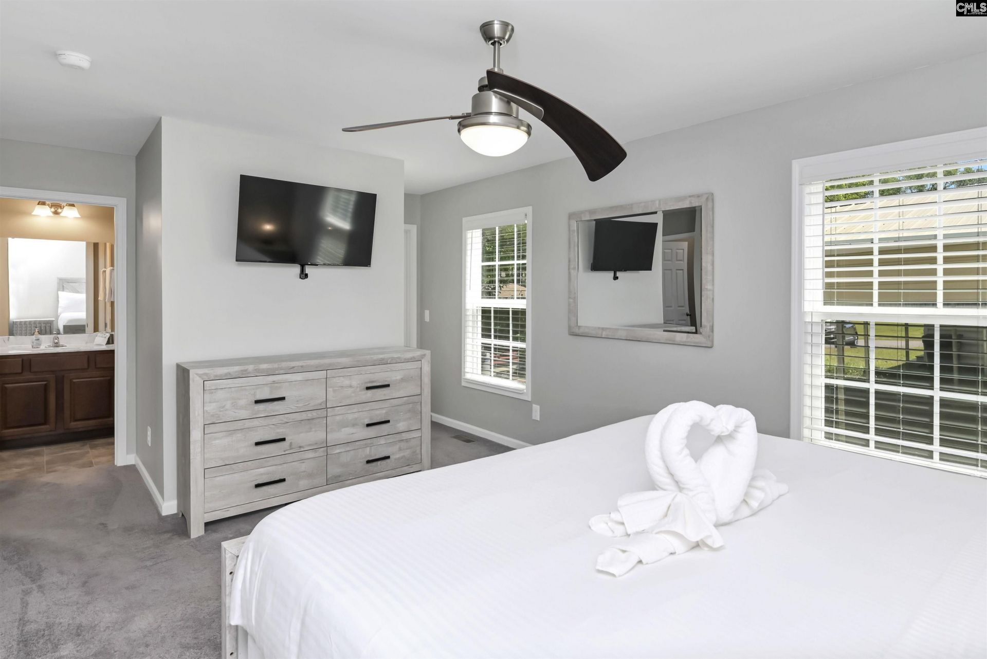 240 Saluda Waters Point Photo 31