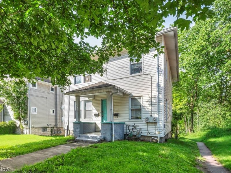 1282 Pondview Avenue, Akron, OH 44305 Photo 3