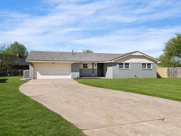 420 SW 24th Street, El Reno, OK 73036