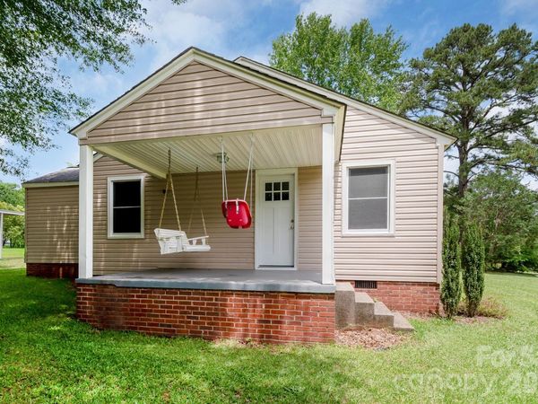 1604 Converse Street , Lancaster, SC 29720