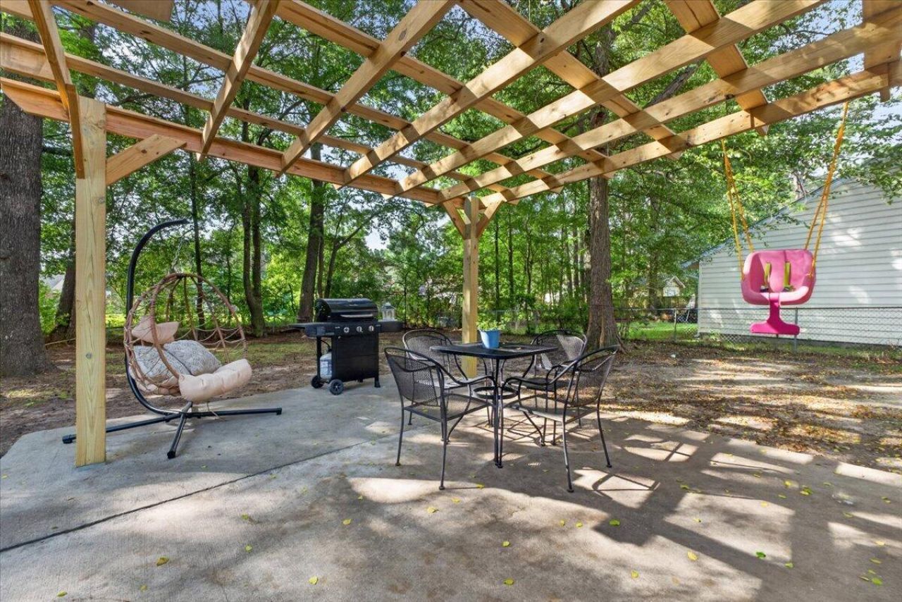 160 Mickler Drive Photo 41