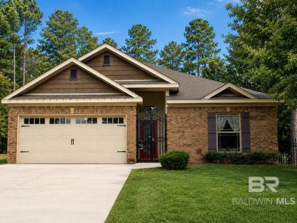 116 Pineview Circle, Daphne, AL 36526