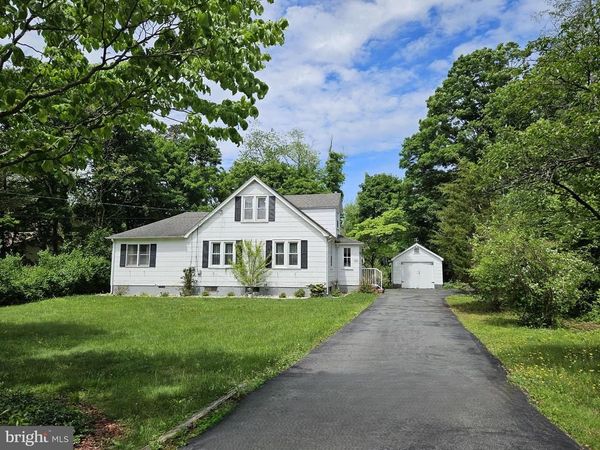 26 LINCOLN AVENUE, PRINCETON, NJ 08540