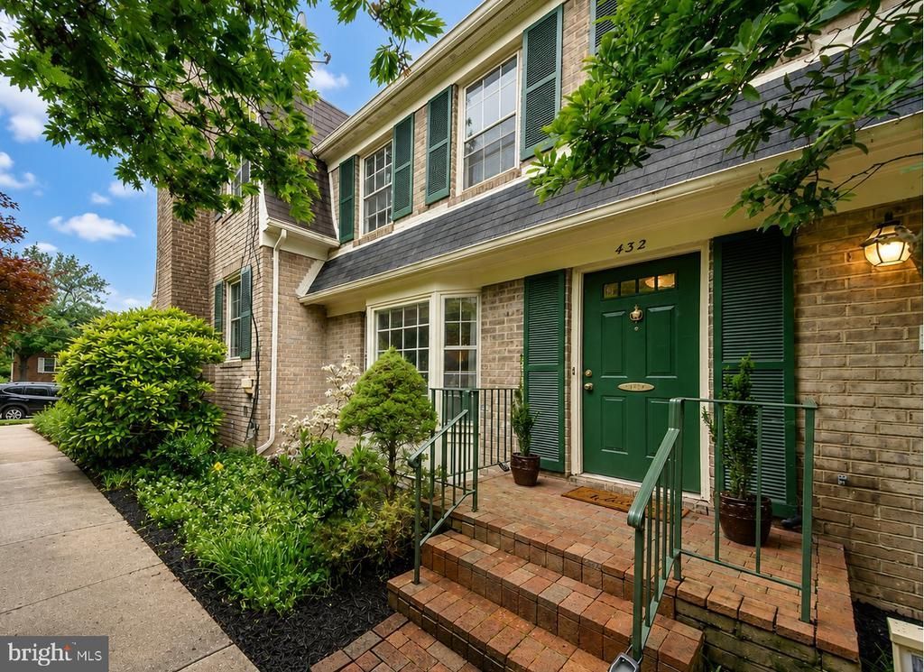 432 N Park Drive, Arlington, VA 22203 Main Photo