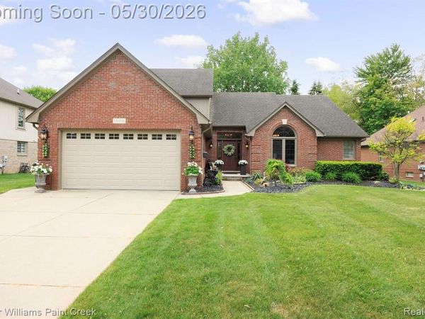 14092 Middlebury, Shelby Twp, MI 48315