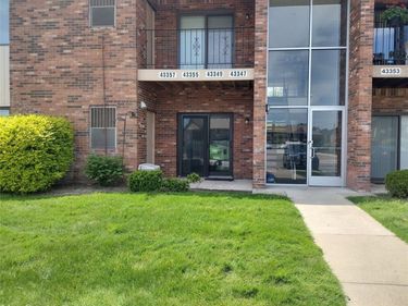43347 Cape Drive , Sterling Heights, MI 48313