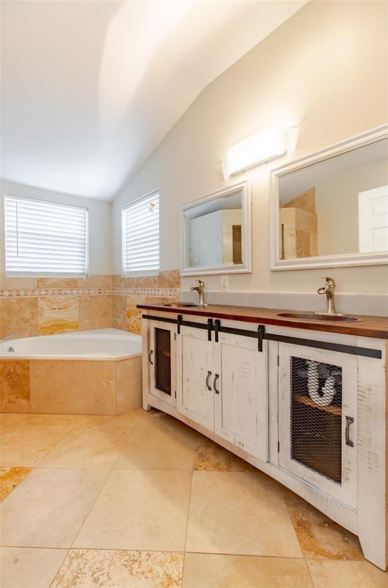 802 8th Street N, Unit 802, Saint Petersburg, FL 33701 Photo