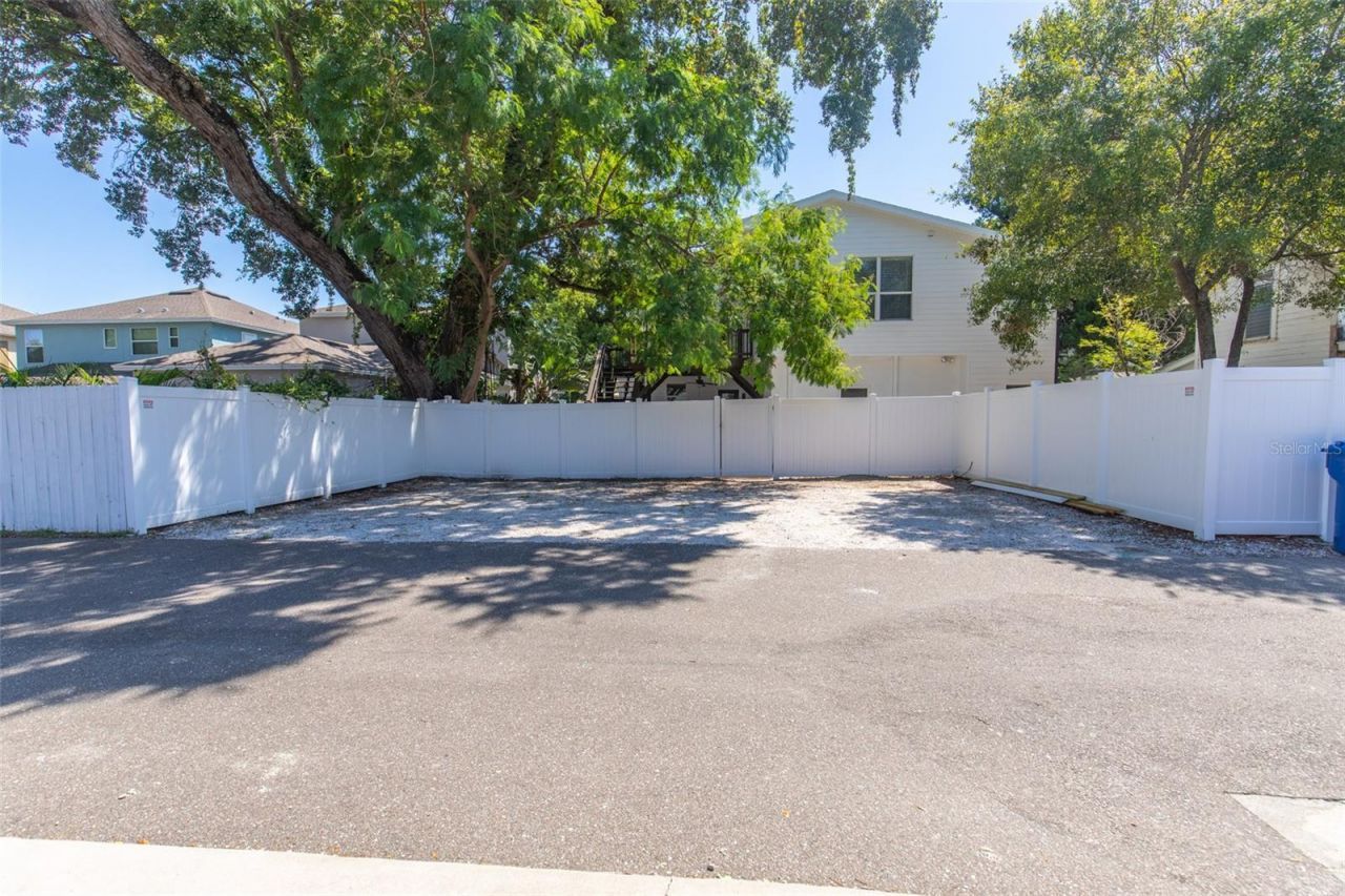 802 8th Street N, Unit 802, Saint Petersburg, FL 33701 Photo
