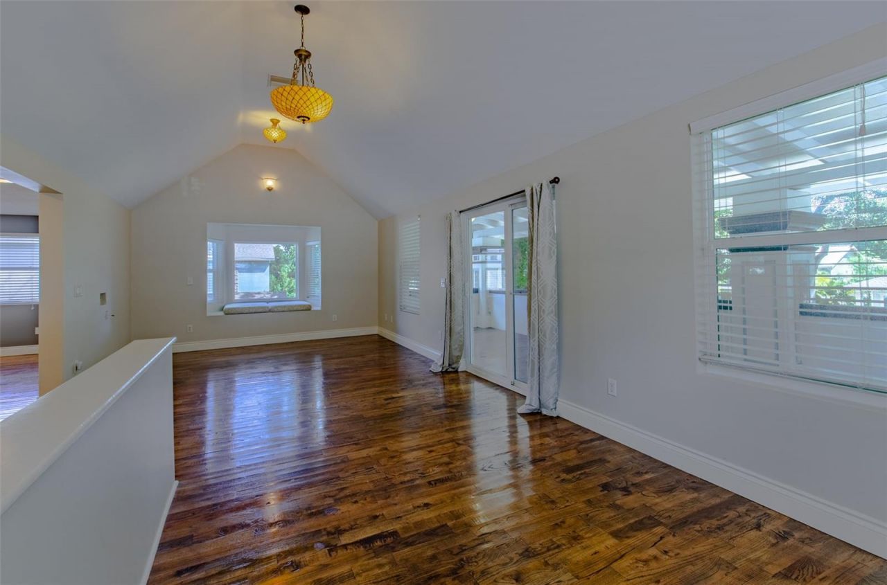802 8th Street N, Unit 802, Saint Petersburg, FL 33701 Photo