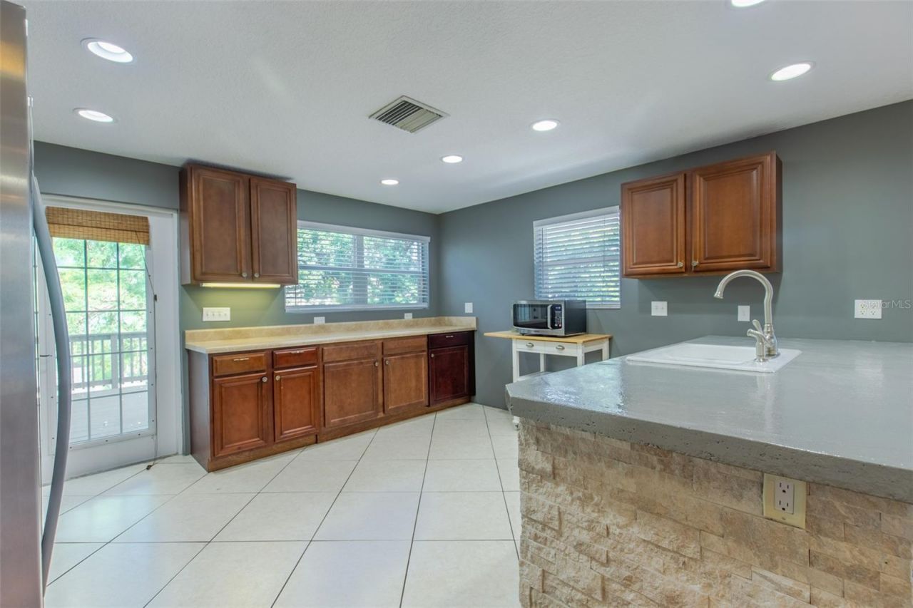 802 8th Street N, Unit 802, Saint Petersburg, FL 33701 Photo
