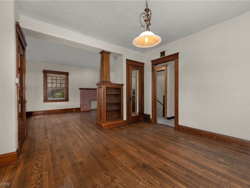 15242 Lake Shore Boulevard, Cleveland, OH 44110 Photo 11