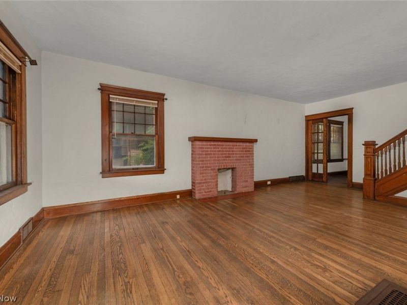 15242 Lake Shore Boulevard, Cleveland, OH 44110 Photo 14