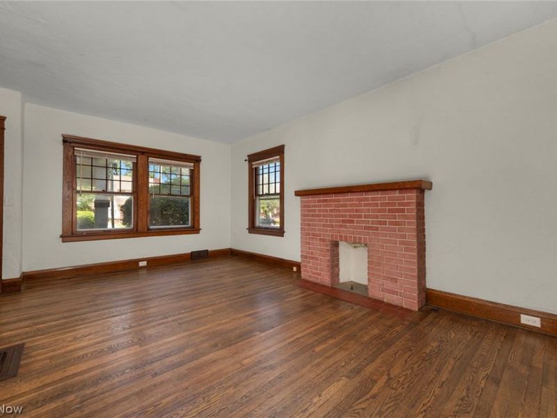 15242 Lake Shore Boulevard, Cleveland, OH 44110 Photo 17