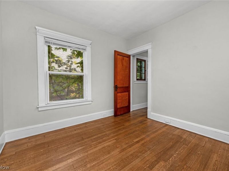 15242 Lake Shore Boulevard, Cleveland, OH 44110 Photo 31