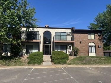 7350 York Avenue S, Unit 204, Edina, MN 55435