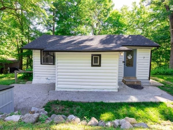 7 Birch Road, Vernon, NJ 07461