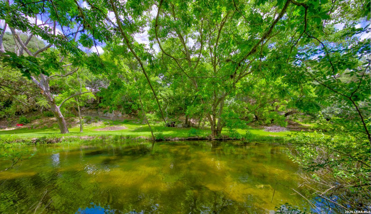 104 Oak Acres Ln, Boerne, TX 78006 Main Photo