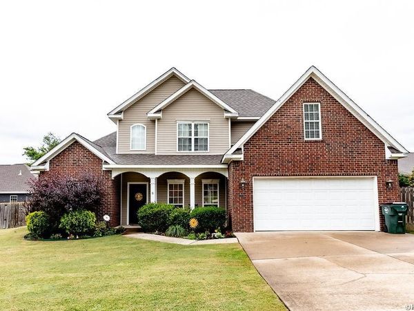 125 EAGLE GATE Place, Hot Springs, AR
