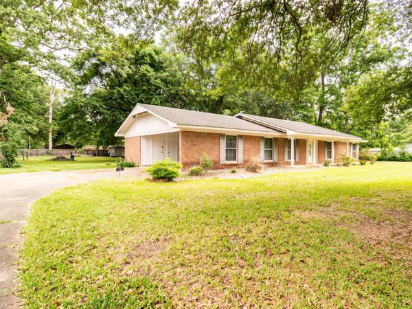 1014 Daniels Street, Dermott, AR 71638