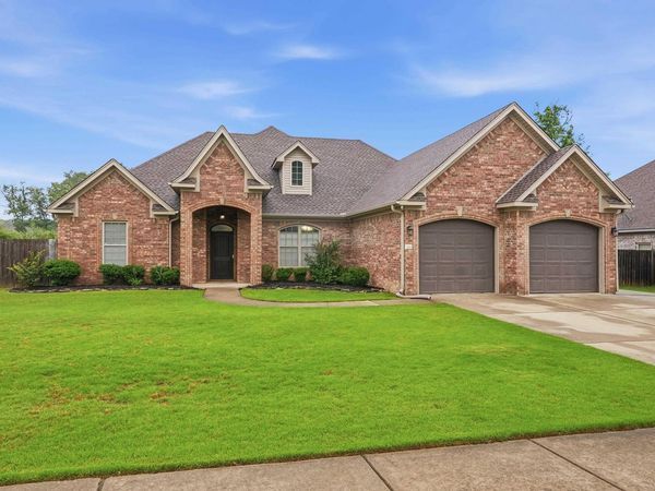 404 Creekside Cove , Bryant, AR 72022