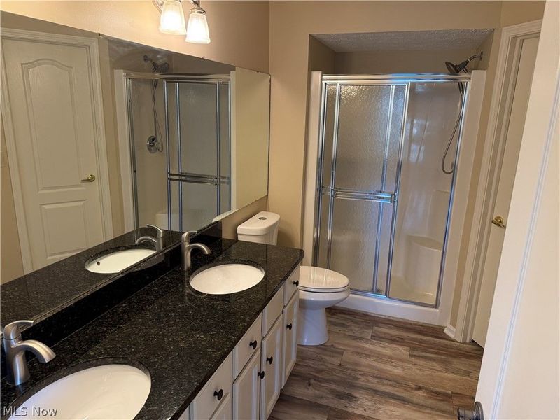 23413 Grist Mill Court, Unit 4, Olmsted Falls, OH 44138 Photo 12