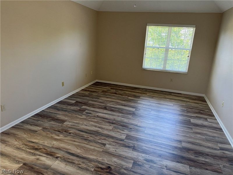 23413 Grist Mill Court, Unit 4, Olmsted Falls, OH 44138 Photo 13