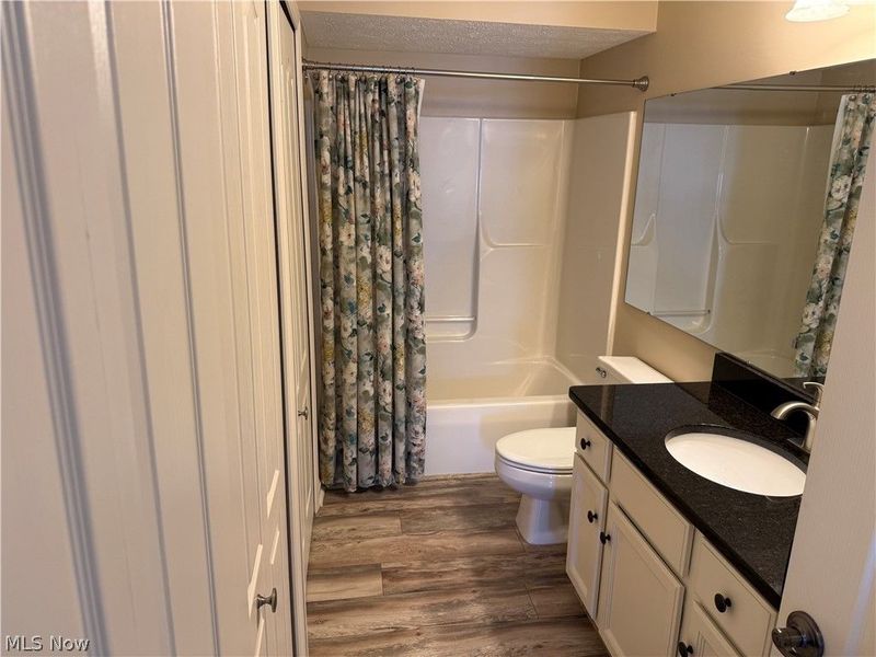 23413 Grist Mill Court, Unit 4, Olmsted Falls, OH 44138 Photo 15