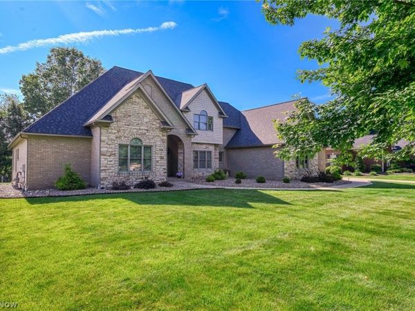 4966 Abbey Church Avenue NW, Canton, OH 44718