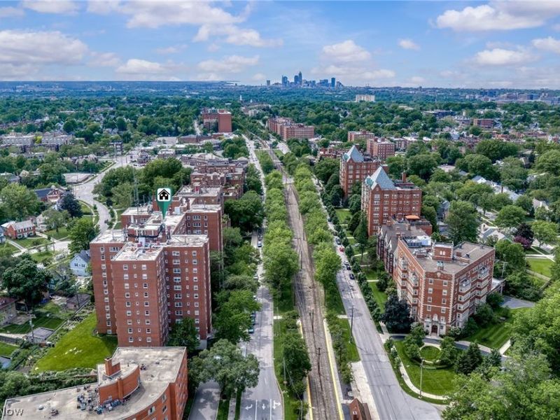 13800 Shaker Boulevard, Unit 602, Cleveland, OH 44120 Photo 2