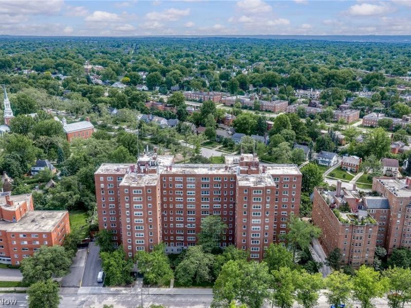 13800 Shaker Boulevard, Unit 602, Cleveland, OH 44120 Photo 3
