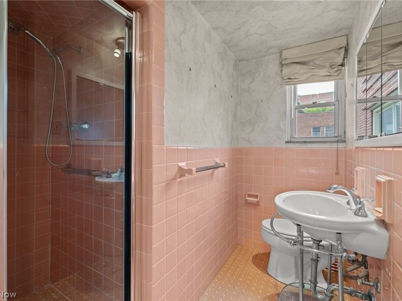 13800 Shaker Boulevard, Unit 602, Cleveland, OH 44120 Photo 31