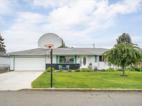 11712 E 31st Ave, Spokane, WA 99206