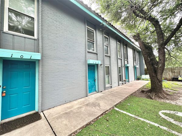 3822 Southway DR, Unit 102, Austin, TX 78704