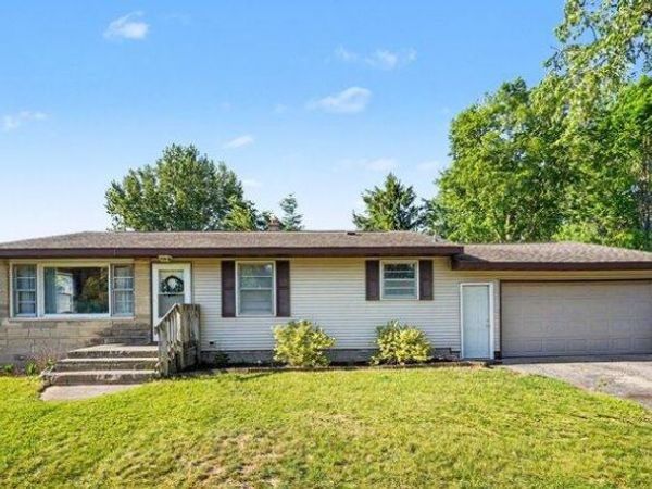 33150 Evelyn Avenue, Paw Paw, MI 49079