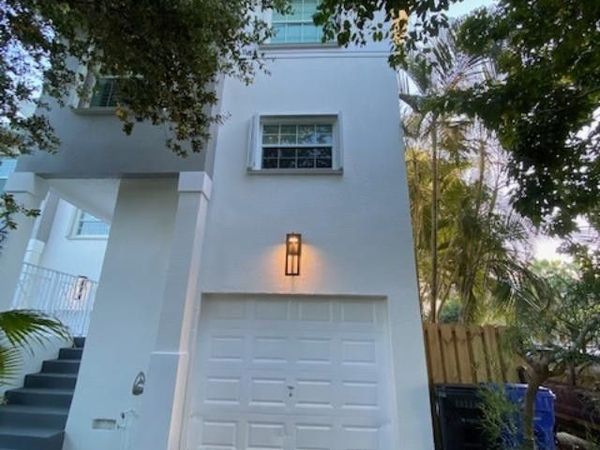 1228 W Las Olas Boulevard, Unit 1228, Fort Lauderdale, FL 33312