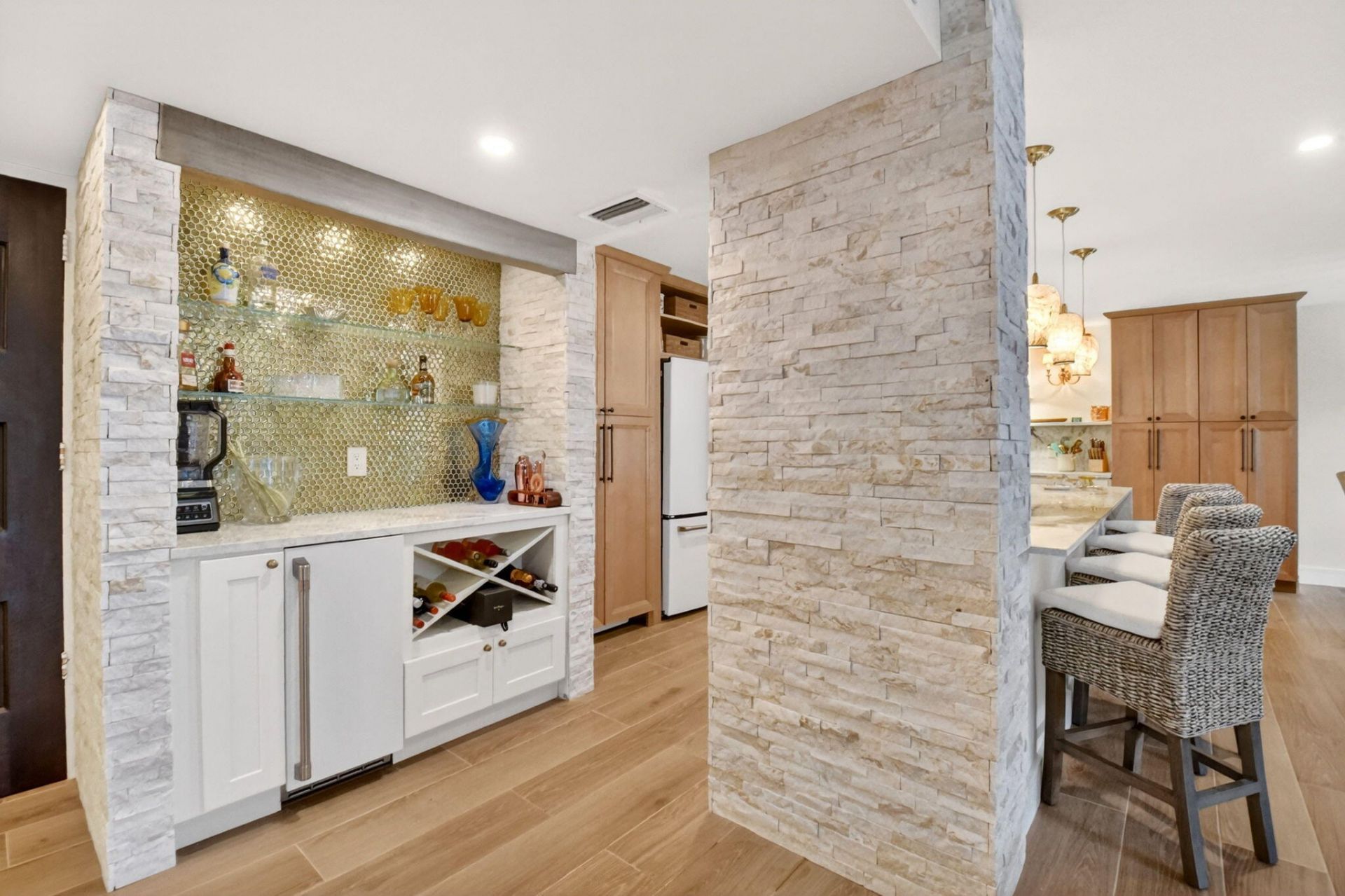 2200 S Ocean Boulevard, Unit 206, Delray Beach, FL 33483 Photo