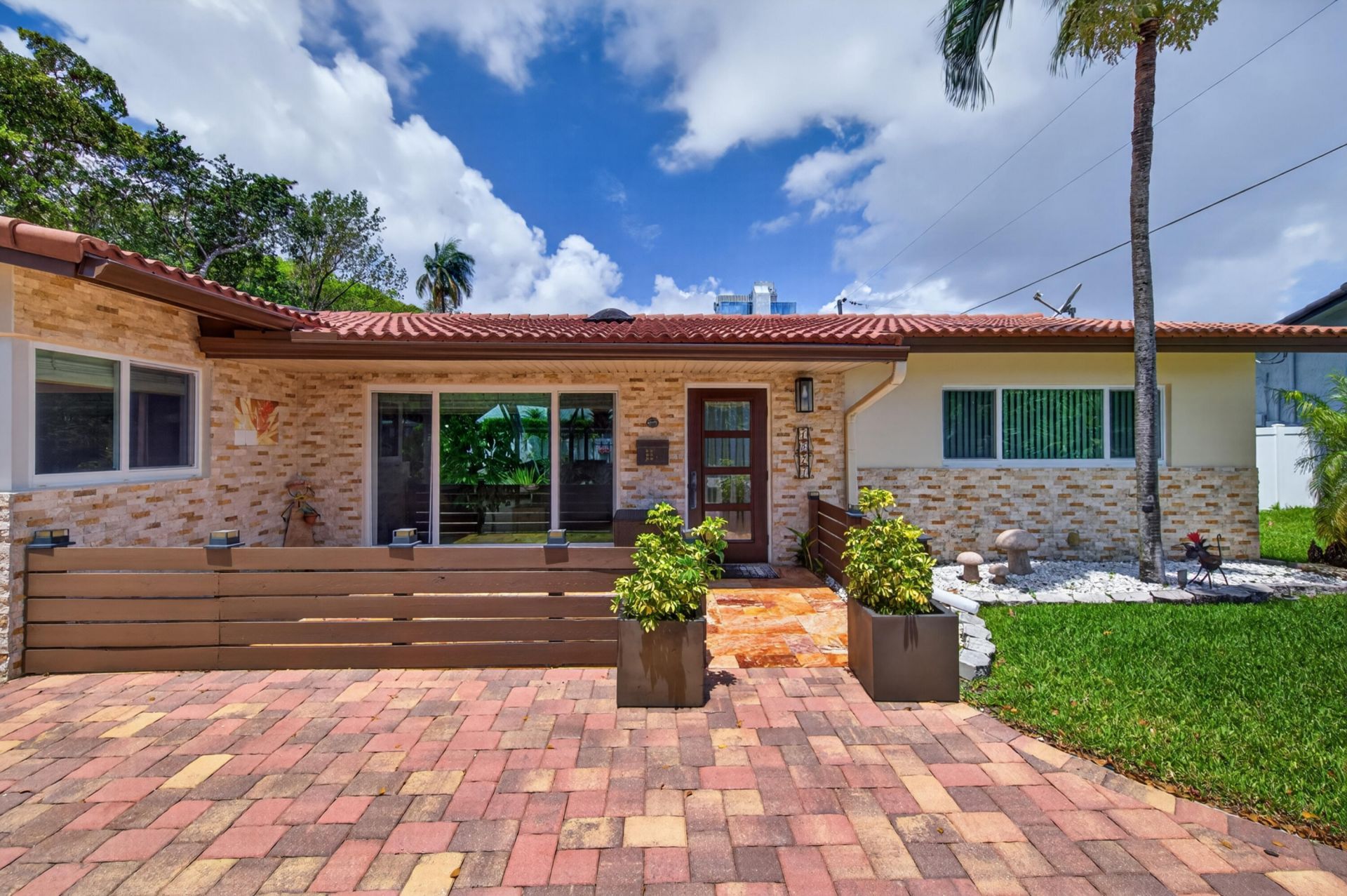 1571 SE 24th Avenue, Pompano Beach, FL 33062 Photo
