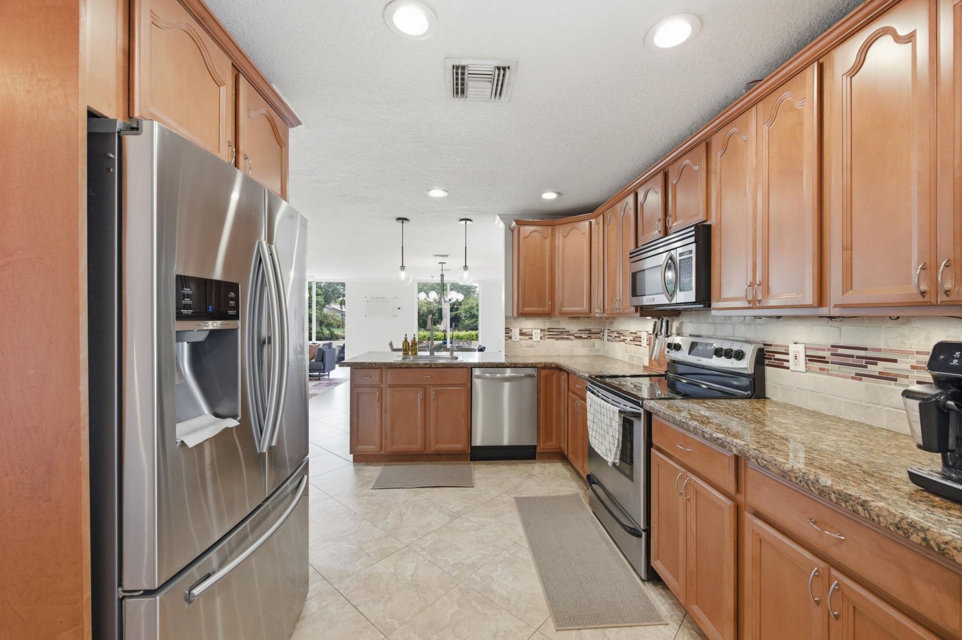 9768 NW 1st Manor, Coral Springs, FL 33071 Photo