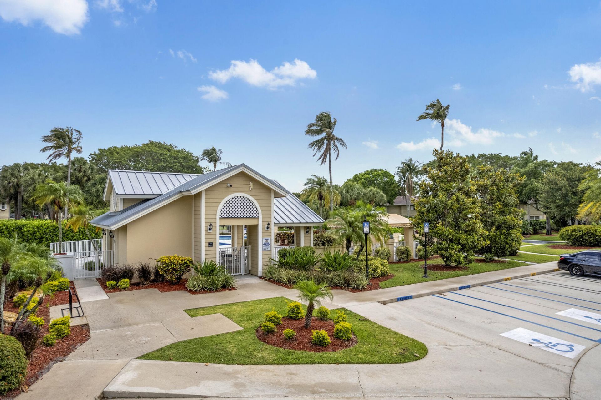 2302 Chadwick Court, Boynton Beach, FL 33436 Photo